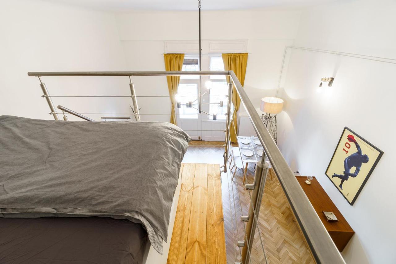 Central Loft-Style Flat Next To Danube Budapeste Exterior foto