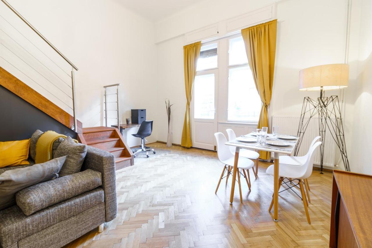 Central Loft-Style Flat Next To Danube Budapeste Exterior foto